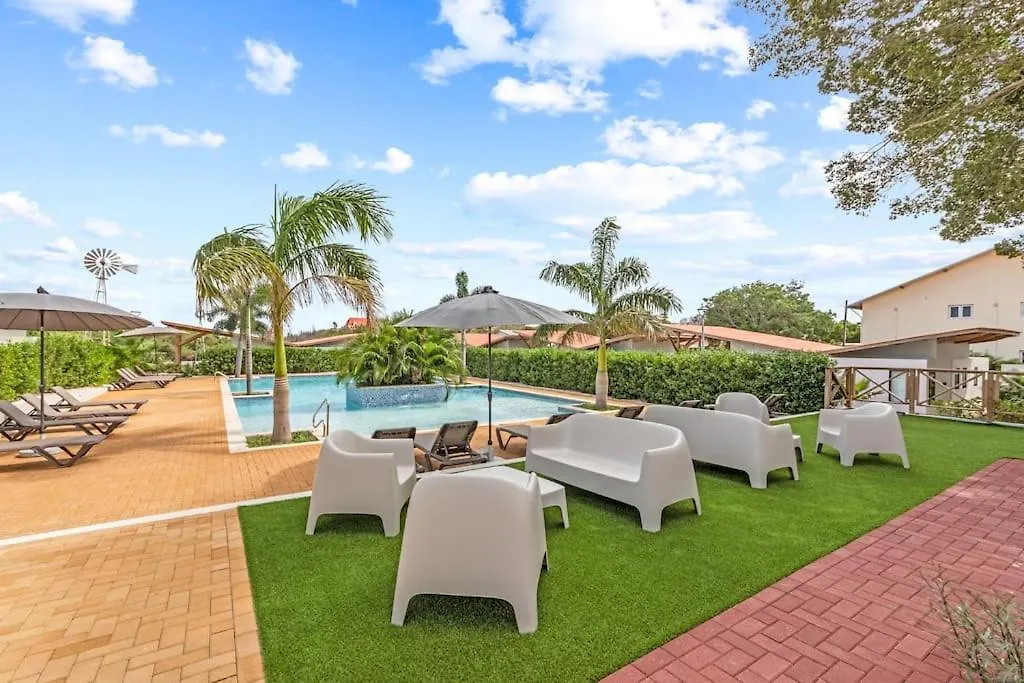 Malvales Resort # App 13 Willemstad
